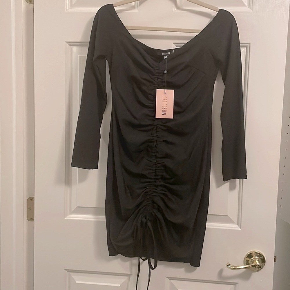 Missguided Black Ribbed Ruched Front Mini Dress - Picture 3 of 4